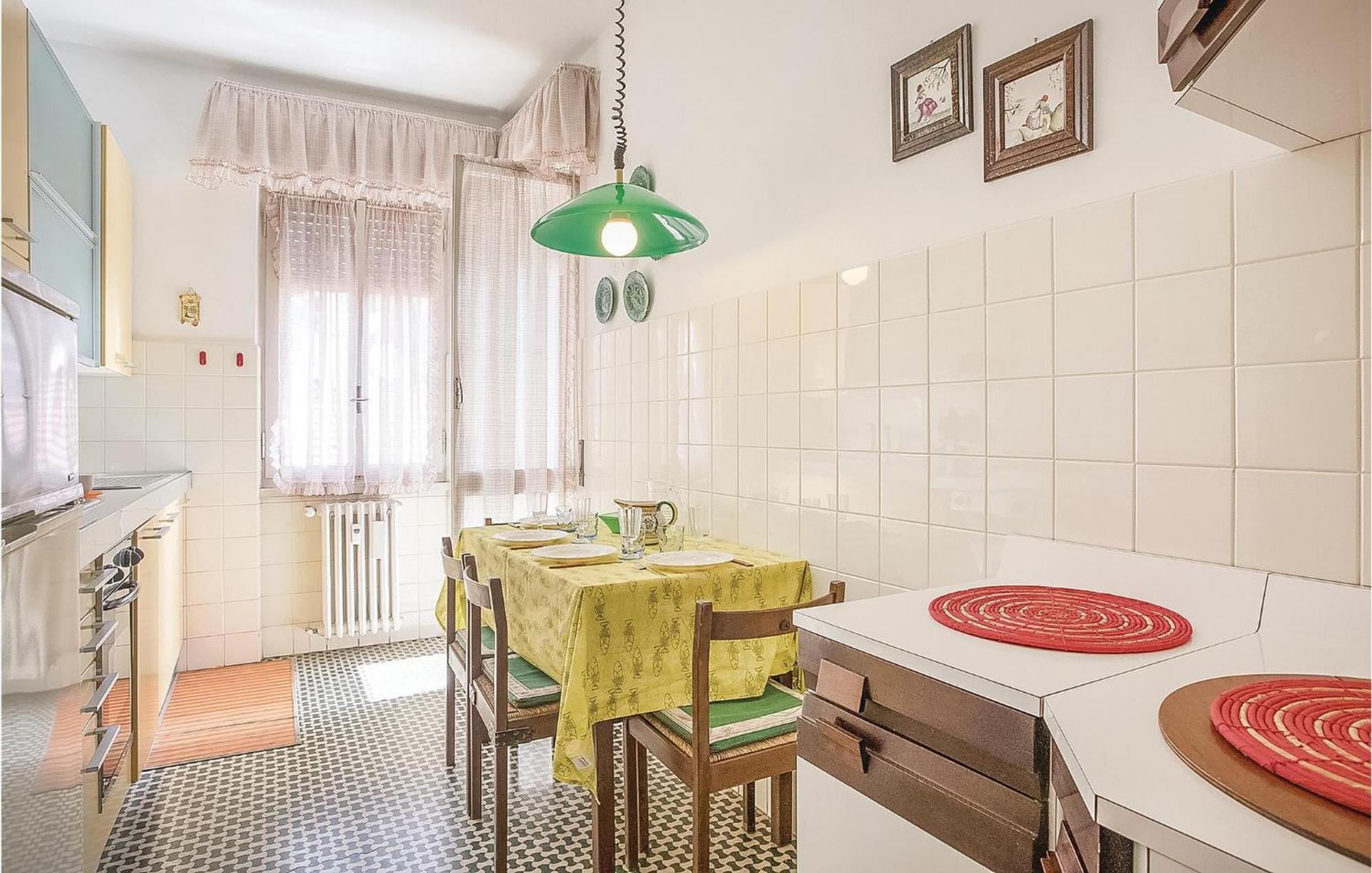 Awesome Apartment In Rapallo Ge With Kitchen SantʼAnna 外观 照片
